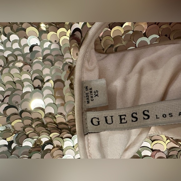 EUC Guess GOLD SEQUENCE MINI DRESS SZ XS - Picture 6 of 9